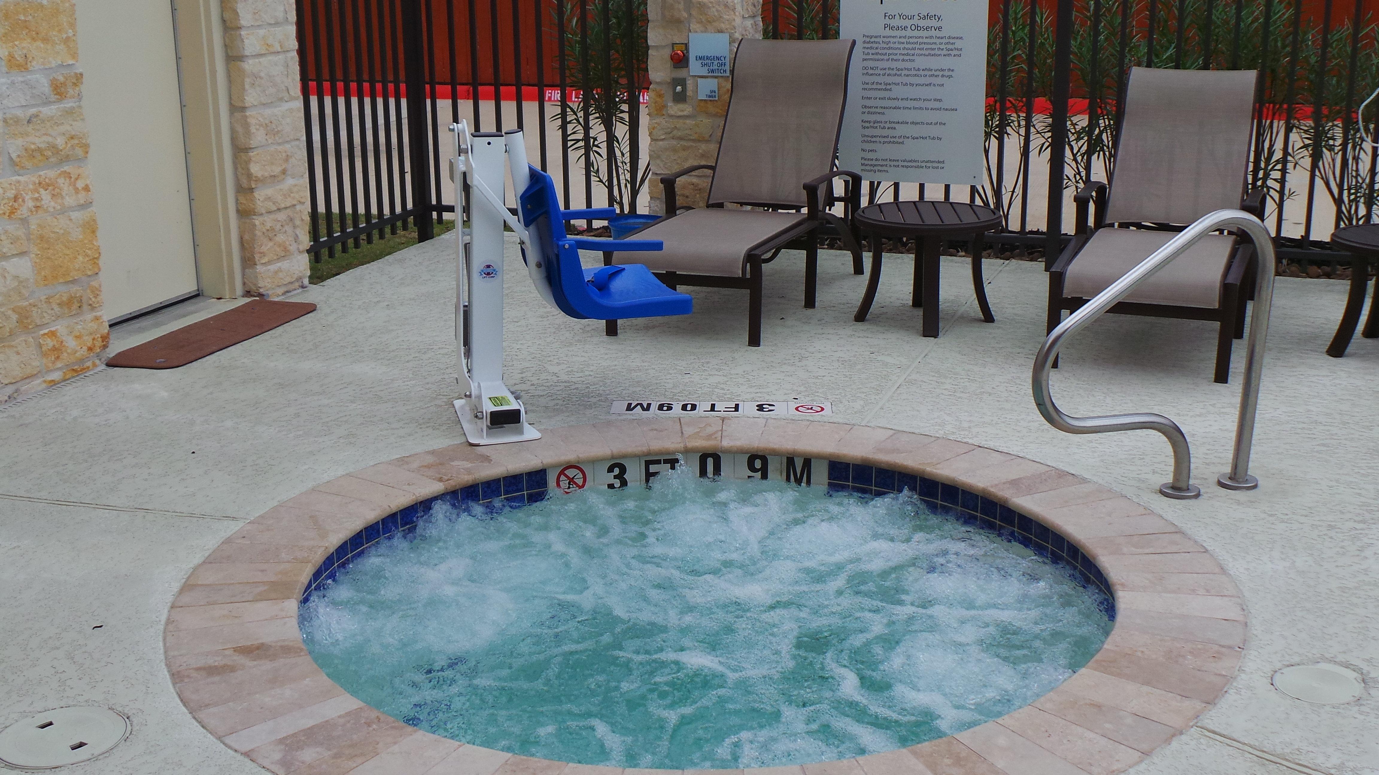 Holiday Inn Express And Suites Atascocita - Humble - Kingwood By Ihg Exterior foto